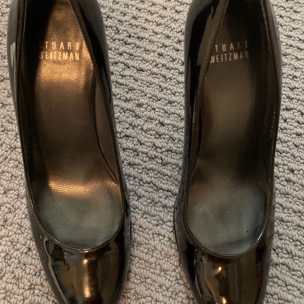 Stuart Weitzman patent black pumps size 8